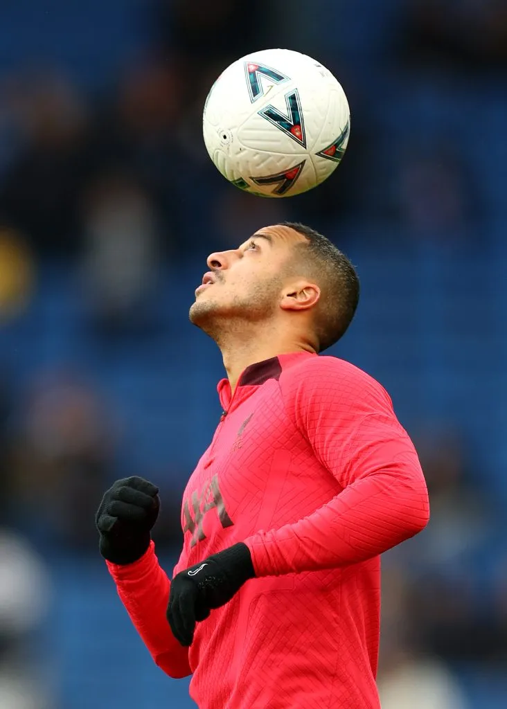 Thiago Alcântara, treinando pelo Liverpool – Foto: Bryn Lennon/Getty Images