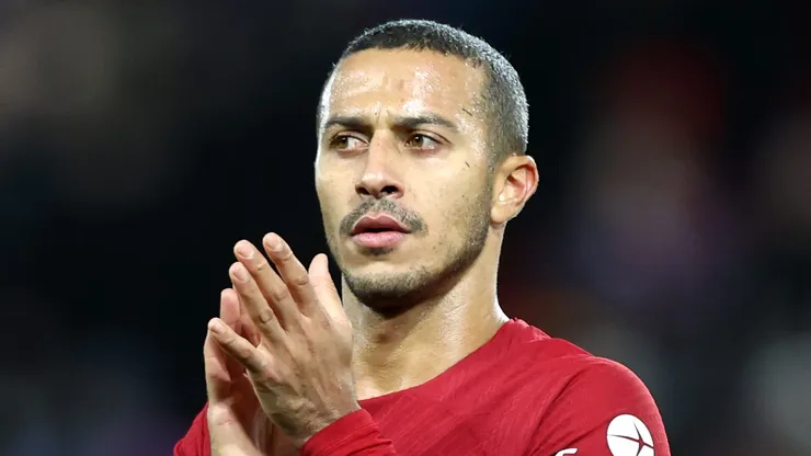 Thiago Alcântara, meia do Liverpool - Foto: Naomi Baker/Getty Images