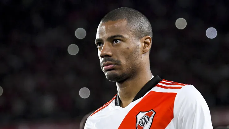 Flamengo não conta com De La Cruz na estreia. Photo by Marcelo Endelli/Getty Images