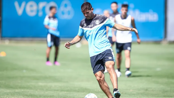 Kannemann em treino de pré-temporada no Grêmio. Foto: LUCAS UEBEL/GREMIO FBPA