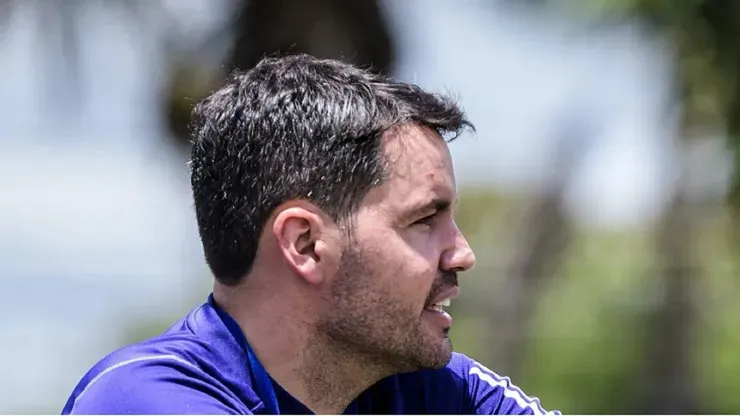 Foto: Gustavo Aleixo/Cruzeiro - Nicolás Larcamón, técnico do Cruzeiro