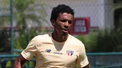 Luiz Gustavo durante a pré-temporada do Tricolor Paulista. Foto: Rubens Chiri / saopaulofc.net