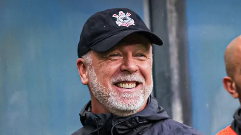 Mano Menezes assumiu no fim de 2023. Foto: Maxi Franzoi/AGIF