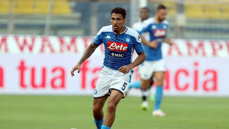 Allan está perto de voltar ao futebol brasileiro. Photo by Gabriele Maltinti/Getty Images