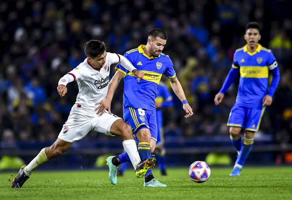 Juan Sforza em ação no Campeonato Argentino – Foto: Marcelo Endelli/Getty Images