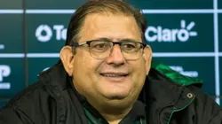 Foto: Robson Mafra/AGIF – Guto Ferreira, técnico do Coritiba