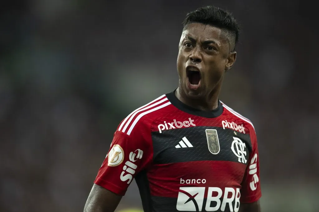 Bruno Henrique retornou após grave lesão no joelho. Foto: Jorge Rodrigues/AGIF