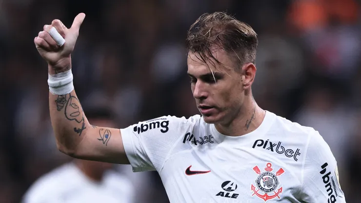 Ex-camisa 10 gerou repercussão no Corinthians - Foto: Ettore Chiereguini/AGIF.