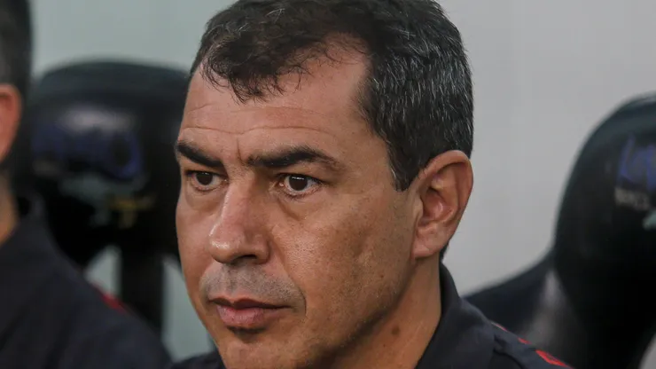 Foto: Gabriel Machado/AGIF - Fábio Carille mal chegou e já foi alvo de polêmica no Santos