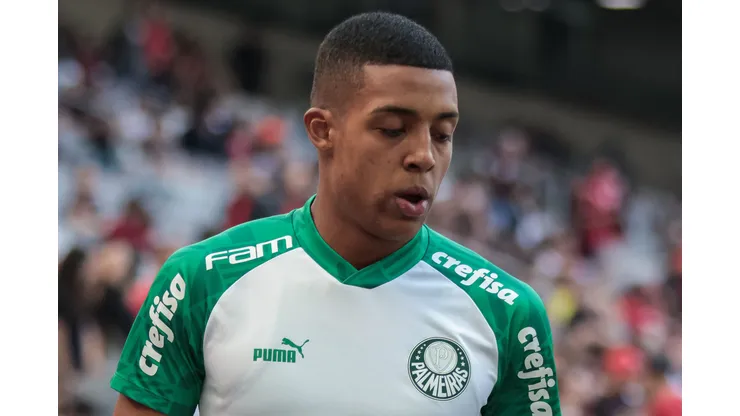 Vanderlan não quer deixar o Palmeiras e motivos são revelados. Foto: Robson Mafra/AGIF