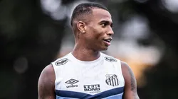 Jean Lucas deu o que falar após brincadeira com o elenco do Bahia - Fotos: Raul Baretta/ Santos FC.