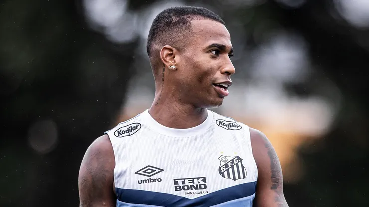 Jean Lucas deu o que falar após brincadeira com o elenco do Bahia - Fotos: Raul Baretta/ Santos FC.
