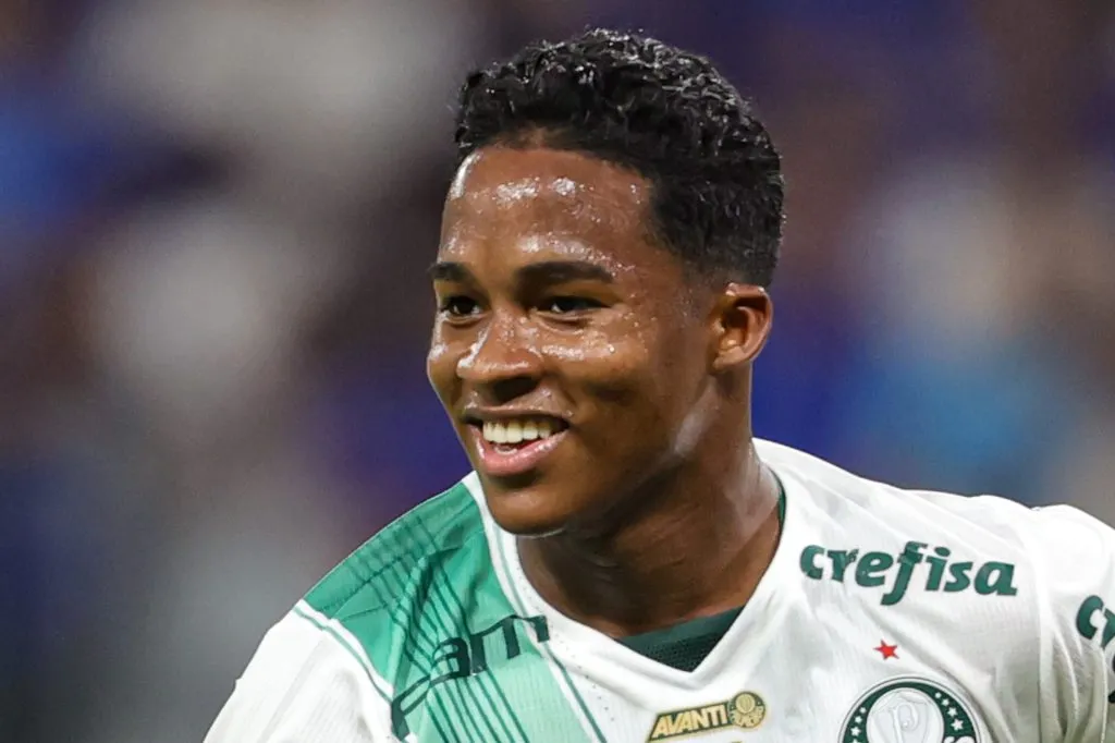 Endrick pode ficar no Palmeiras até 2024. Foto : Gilson Lobo/AGIF