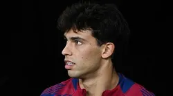 Foto: David Ramos/Getty Images - João Félix pelo Barcelona em partida pela Champions League