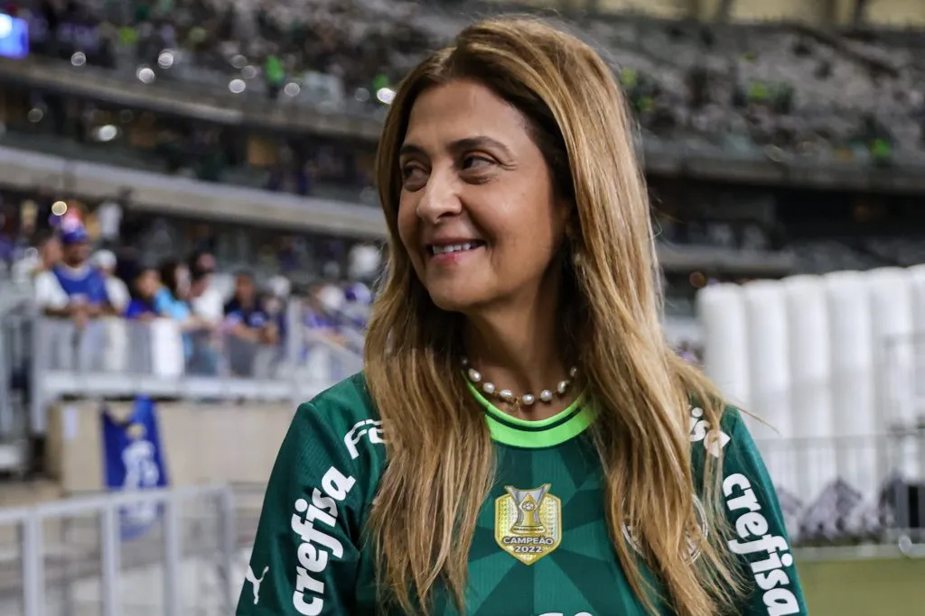MG – BELO HORIZONTE – 06/12/2023 – BRASILEIRO A 2023, CRUZEIRO X PALMEIRAS – Leila Pereira presidente do Palmeiras durante partida contra o Cruzeiro no estadio Mineirao pelo campeonato Brasileiro A 2023. Foto: Gilson Lobo/AGIF
