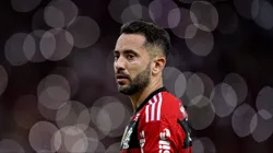 Victor Hugo pode ser a solução para o meio de campo. Foto: Thiago Ribeiro/AGIF