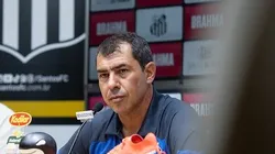 Meio-campista dá 'toque' em Carille sobre time ideal do Santos. Fotos: Raul Baretta/ Santos FC.