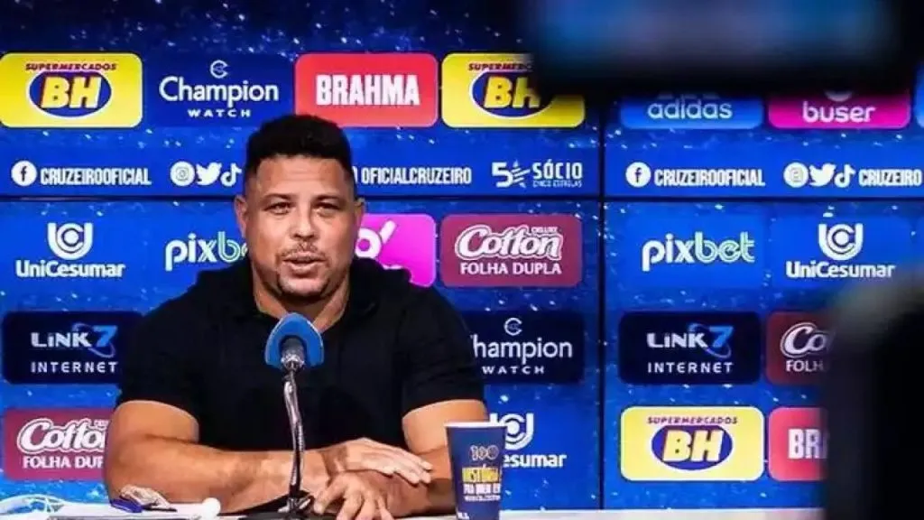 Foto: Gustavo Aleixo/Cruzeiro - Ronaldo durante coletiva de imprensa do Cruzeiro