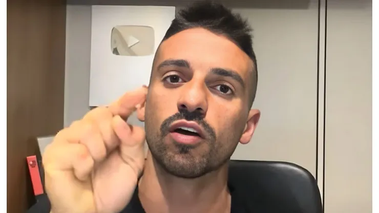 O jornalista Venê Casagrande escancarou conversas que podem tirar Orellano do Vasco - Foto: Reprodução