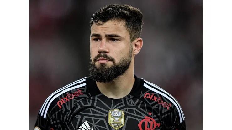 Matheus Cunha, goleiro do Flamengo - Foto: Thiago Ribeiro/AGIF