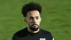 Claudinho pode ajudar o Peixe Foto: Diogo Reis/AGIF