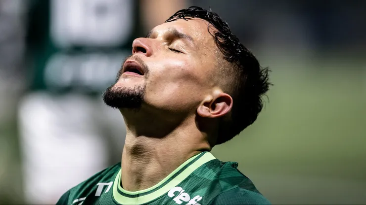 Artur foi vendido pelo Palmeiras ao Zenit - Foto: Abner Dourado/AGIF.