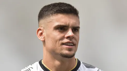 Gabriel Pec recebeu uma grande oferta Foto: Thiago Ribeiro/AGIF