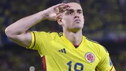 Rafael Borré, em ação pela Seleção Colombiana - Foto: Gabriel Aponte/Getty Images