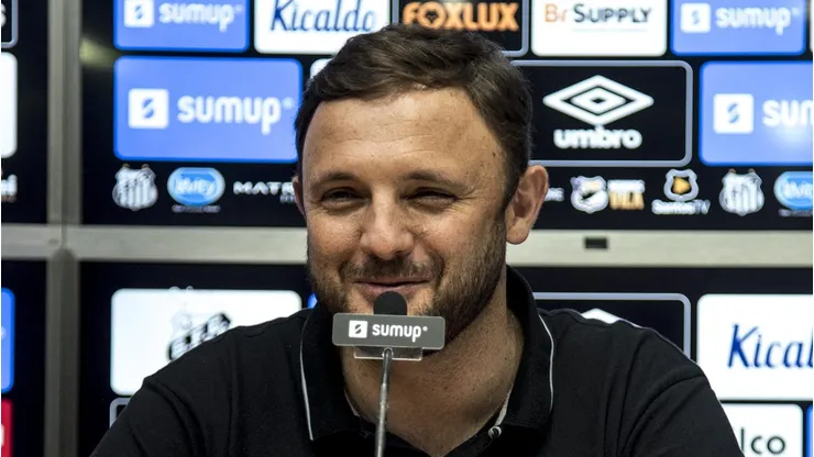 André Mazzuco desiste de contratação de Rollheiser. Foto: Ivan Storti/Santos FC