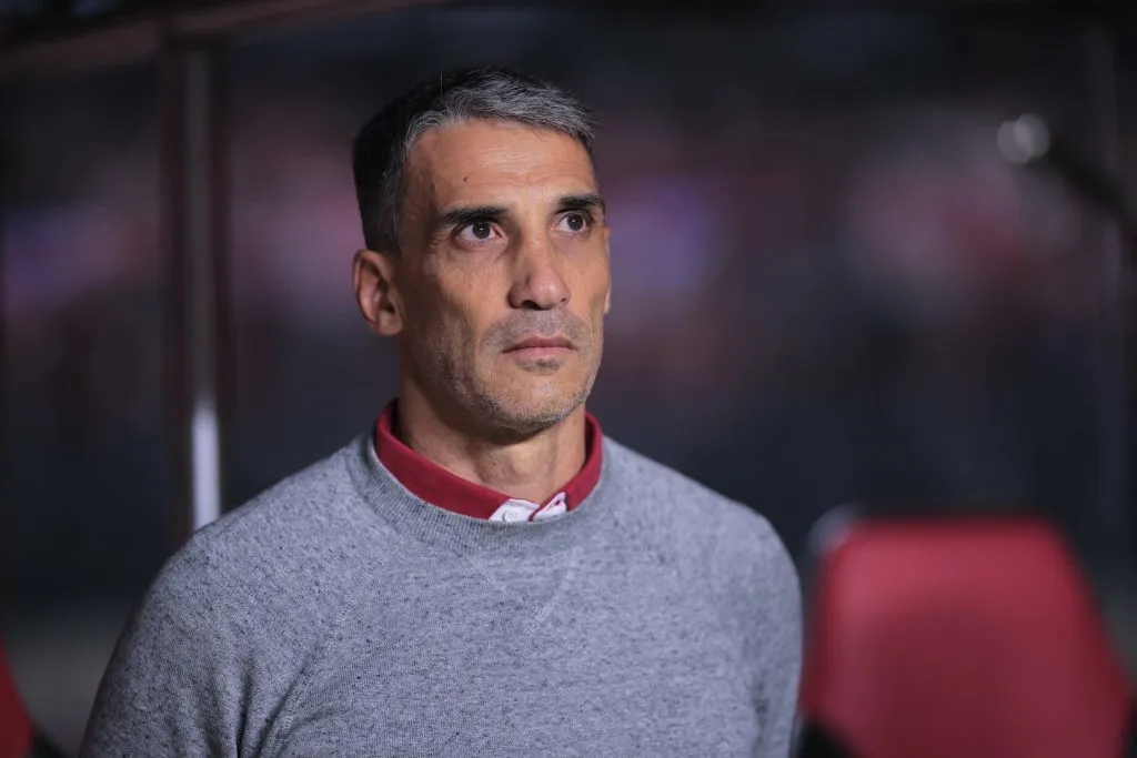 Foto: Ettore Chiereguini/AGIF – Vojvoda virou alvo do São Paulo para substituir Dorival Júnior