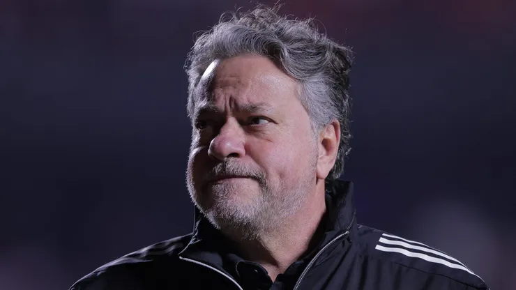 Foto: Ettore Chiereguini/AGIF - Julio Casares em partida do São Paulo na Copa do Brasil de 2023