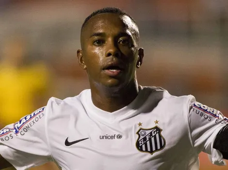 Robinho participa de jogo-treino e manda ‘indireta’ sobre voltar a jogar profissionalmente
