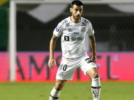 Fechado! Camacho acerta com time da Série B e Santos será rival