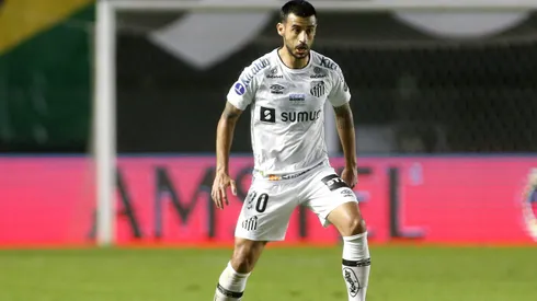 Foto: Miguel Schincariol/Getty Images - Camacho acertou com novo clube