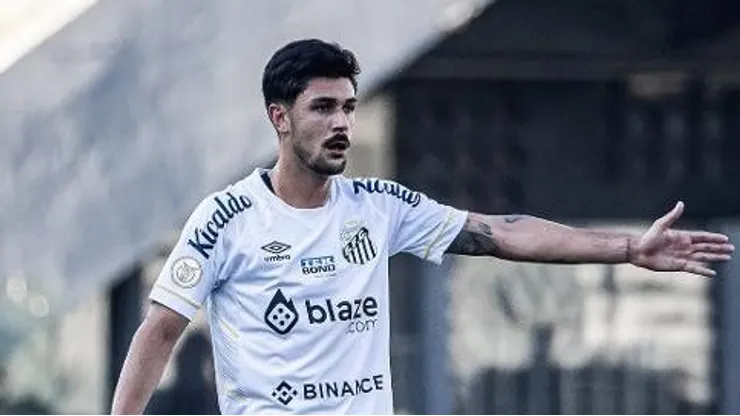 Foto: Raul Baretta/Santos FC - João Basso e Dodô quebram o silêncio após serem comunicados pelo Santos