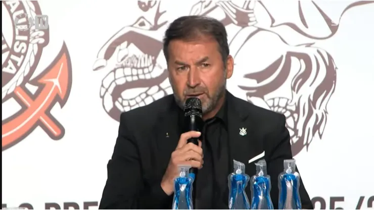 Augusto Melo não escondeu desejo de contar com Gabigol. Foto: Reprodução Corinthians TV.