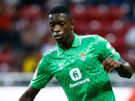 Após reunião, Real Betis expõe posição oficial e Flamengo é avisado sobre preço de Luiz Henrique