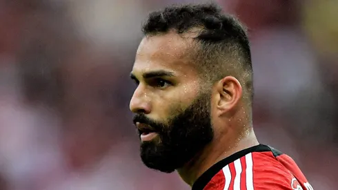 Thiago Maia jogador do Flamengo durante partida contra o Vasco no estadio Maracana pelo campeonato Brasileiro A 2023. Foto: Thiago Ribeiro/AGIF