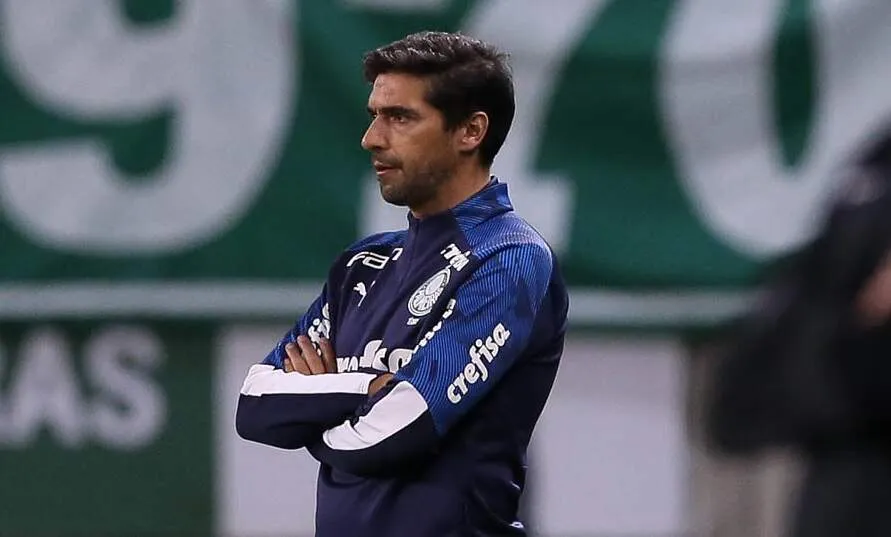 Abel Ferreira quer um meio-campista e um camisa 9 para fechar o elenco. Foto: César Greco- Palmeiras