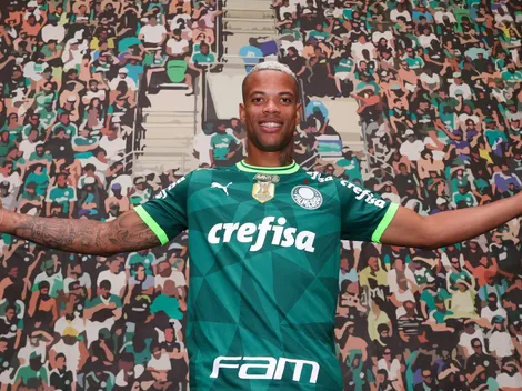 Caio Paulista é apresentado no Palmeiras no estilo do reality show BBB