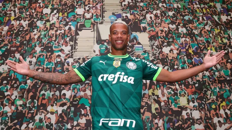 Apresentação do lateral Caio Paulista, na Academia de Futebol do Palmeiras, em São Paulo. Foto: Fabio Menotti/Palmeiras/by Canon