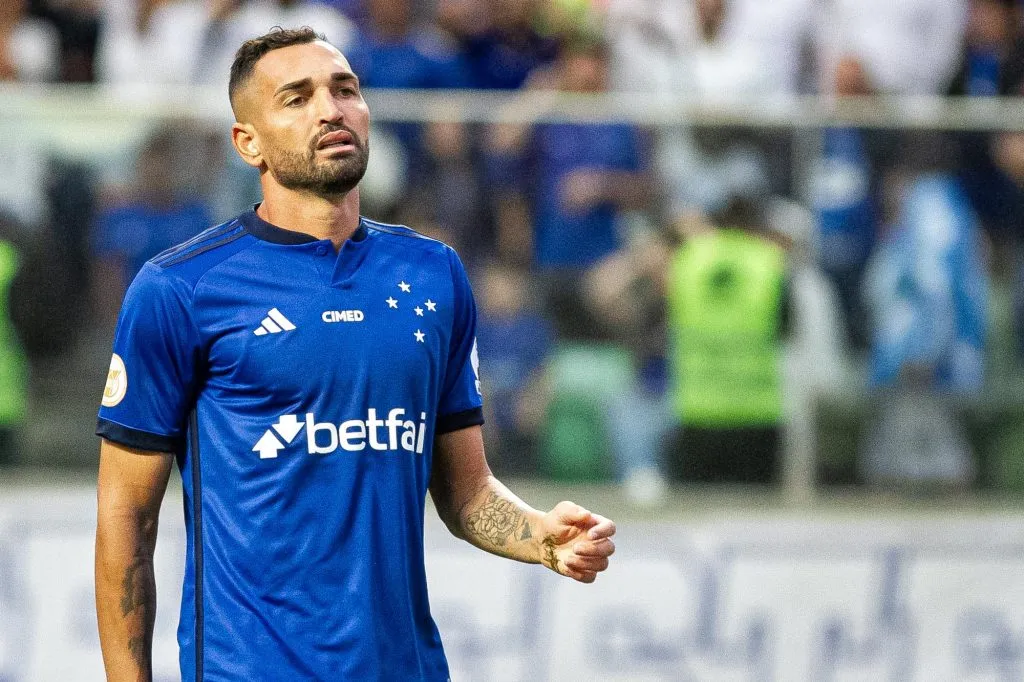 MG – BELO HORIZONTE – 23/07/2023 – BRASILEIRO A 2023, CRUZEIRO X GOIAS – Gilberto jogador do Cruzeiro durante partida contra o Goias no estadio Independencia pelo campeonato Brasileiro A 2023. Foto: Fernando Moreno/AGIF