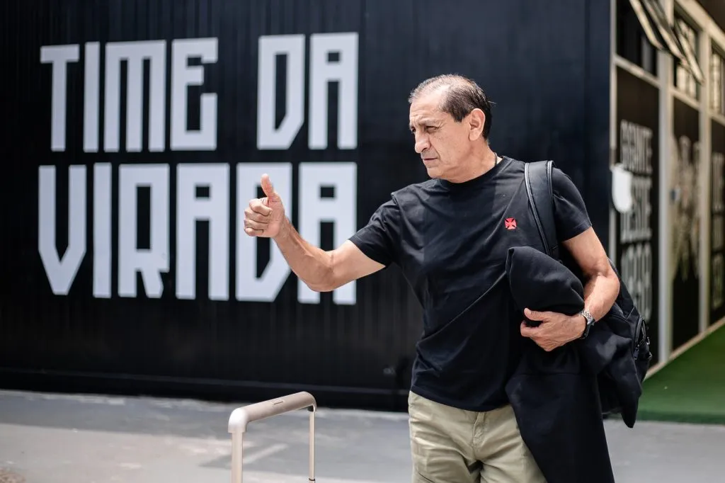 Ramón conta com Orellano para a temporada de 2024 – Fotos: Leandro Amorim/Vasco