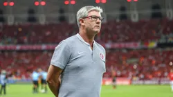 Foto; Lucas Uebel/Getty Images - Odair Hellmann quer atacante do Inter