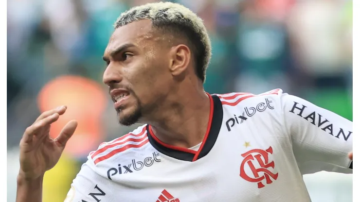 Matheuzinho está sendo cobiçado e agita os bastidores da Gávea - Foto: Marcello Zambrana/AGIF
