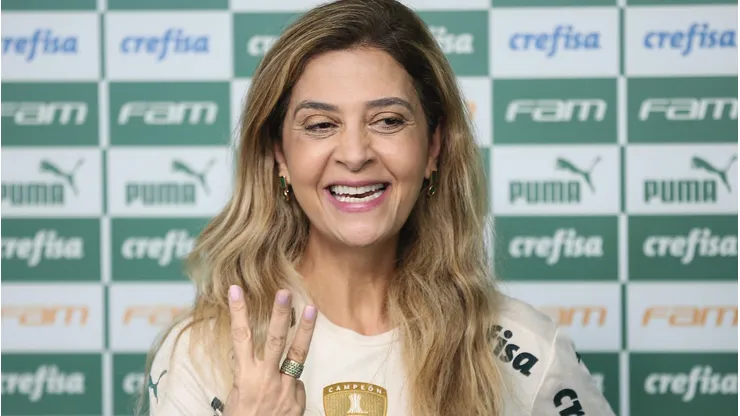 Leila Pereira deu o sinal verde para procura de jogador que atua na Inglaterra Foto: Ettore Chiereguini/AGIF