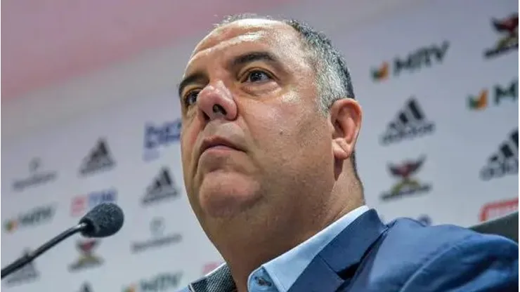 Foto: Marcelo Cortes/Flamengo - Marcos Braz marca presença na posse de Augusto Melo, do Corinthians