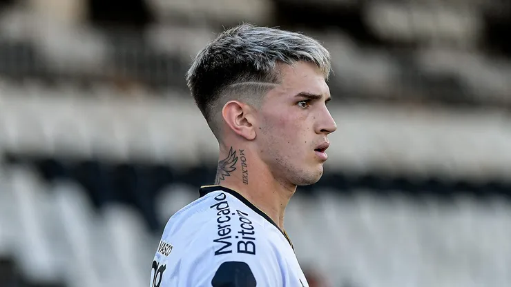 Luca Orellano foi alvo de repercussão da torcida do Vasco. Foto: Thiago Ribeiro/AGIF