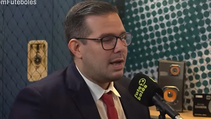 O mandatário se manifestou sobre a saída do jogador através das redes sociais