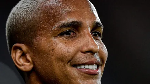 Deyverson, atacante do Cuiabá, em ação pelo Brasileirão - Foto: Thiago Ribeiro/AGIF